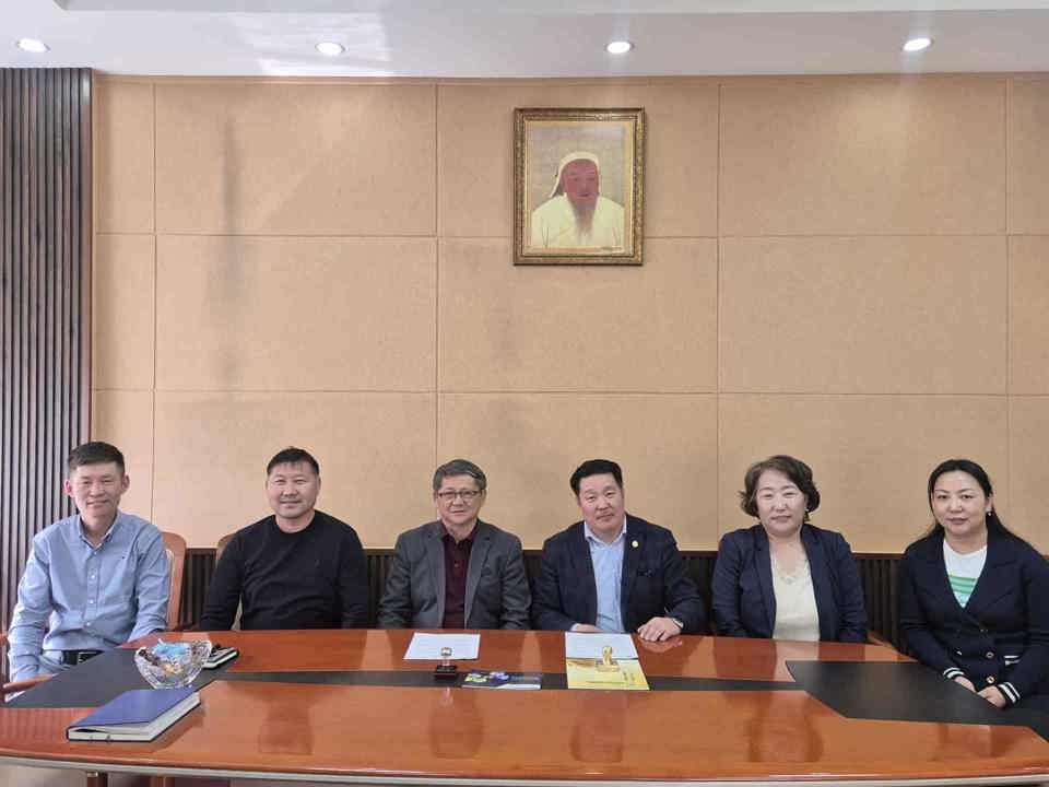 Дархан хот дахь Ургамал, газар тариалангийн хүрээлэнтэй хамтран ажиллах санамж бичигт гарын үсэг зурлаа