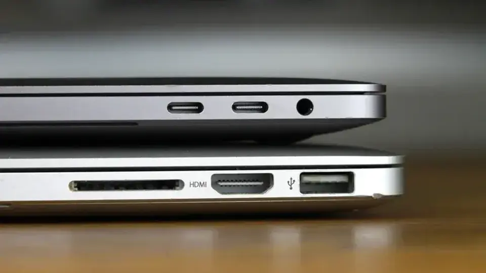 MacBook дээрээ аль USB портыг ашиглах нь чухал уу?