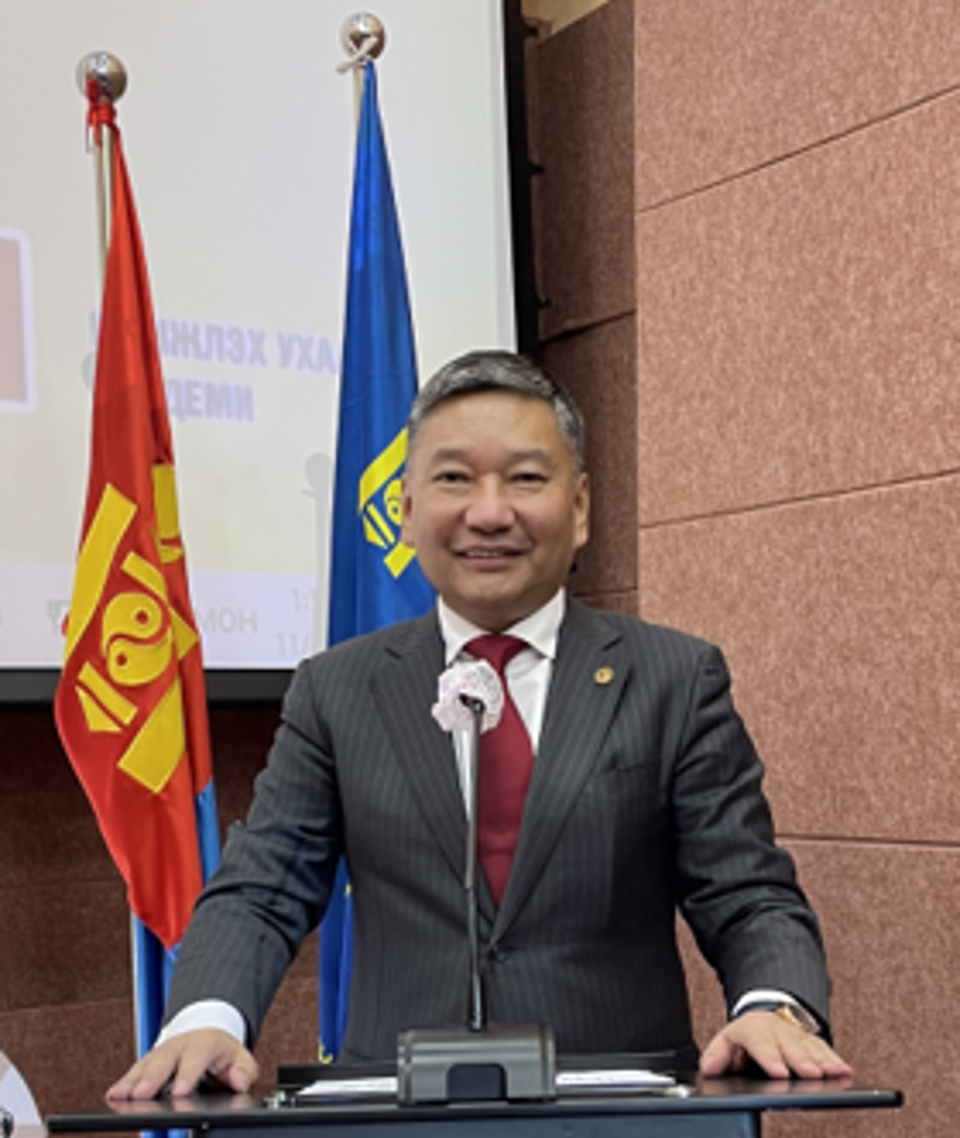 Ш.Болд: Ирээдүйн эрүүл мэндийн асуудлыг шийдэхийн тулд өнгөрсөн үеийн эрдэмтдийн бүтээлээс шийдэл олохоор байна